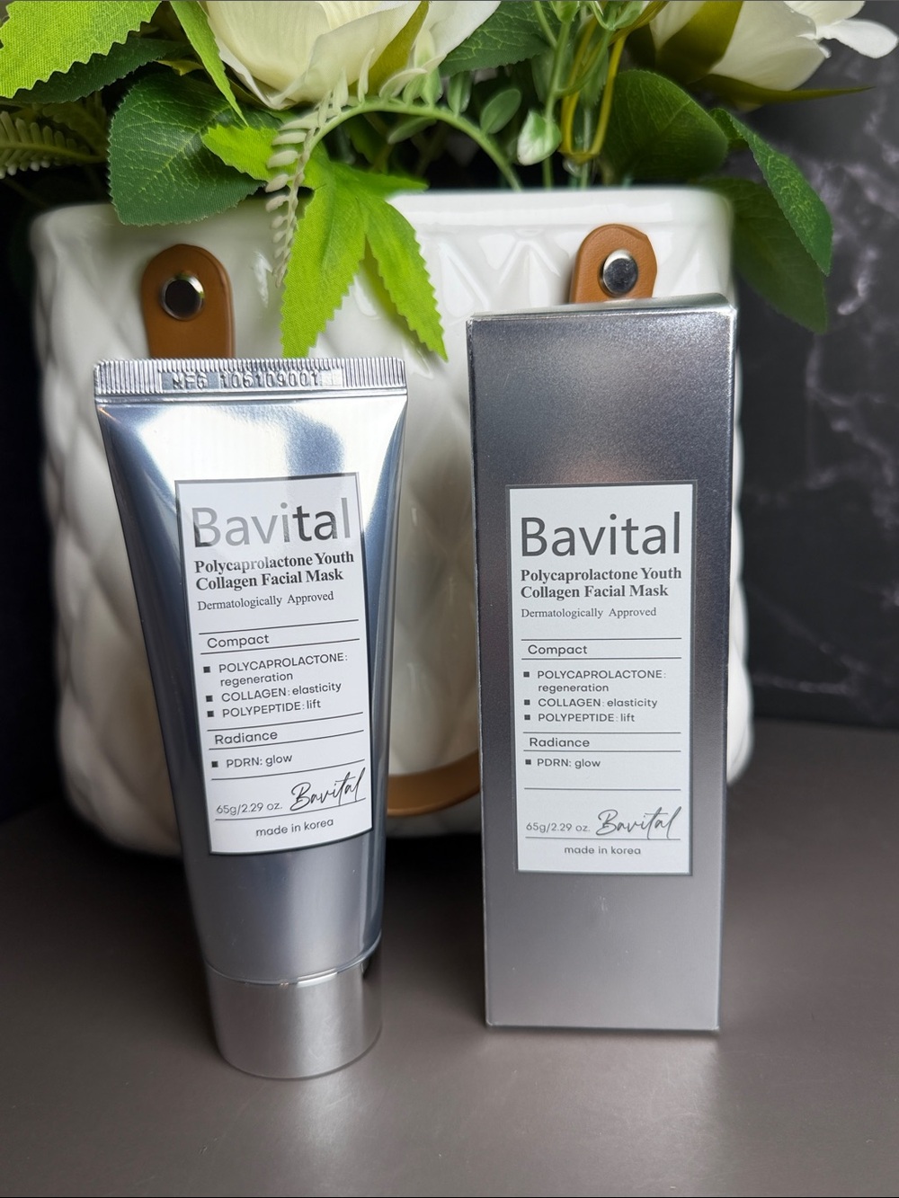 Avita Radiance Collagen Facial Mask - Silver